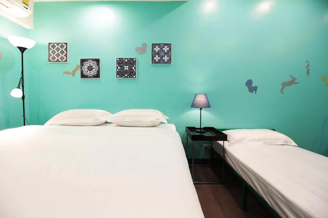 R 17 Living Hotel Bangkok Exterior foto